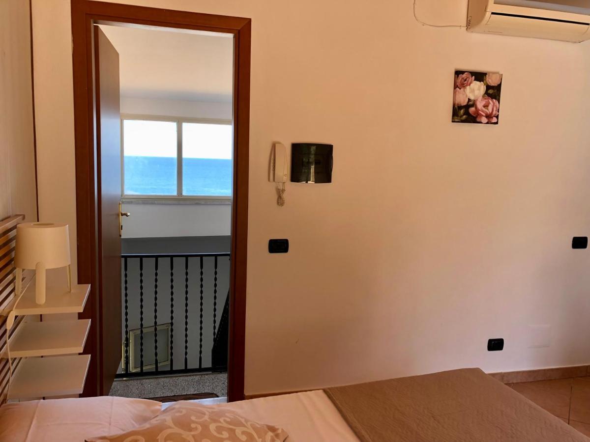 Ferienwohnung La Casa Sulla Scogliera Cefalù Exterior foto